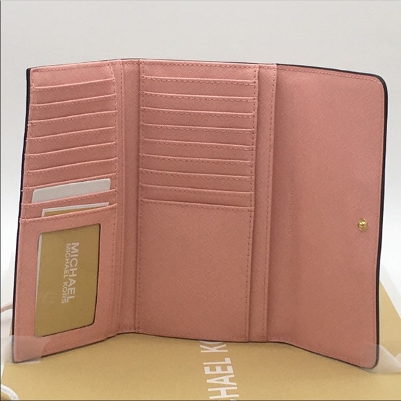 MICHAEL KORS LG TRIFOLD POWDER BLUSH 35S8GTVF7L - Picture 6 of 8